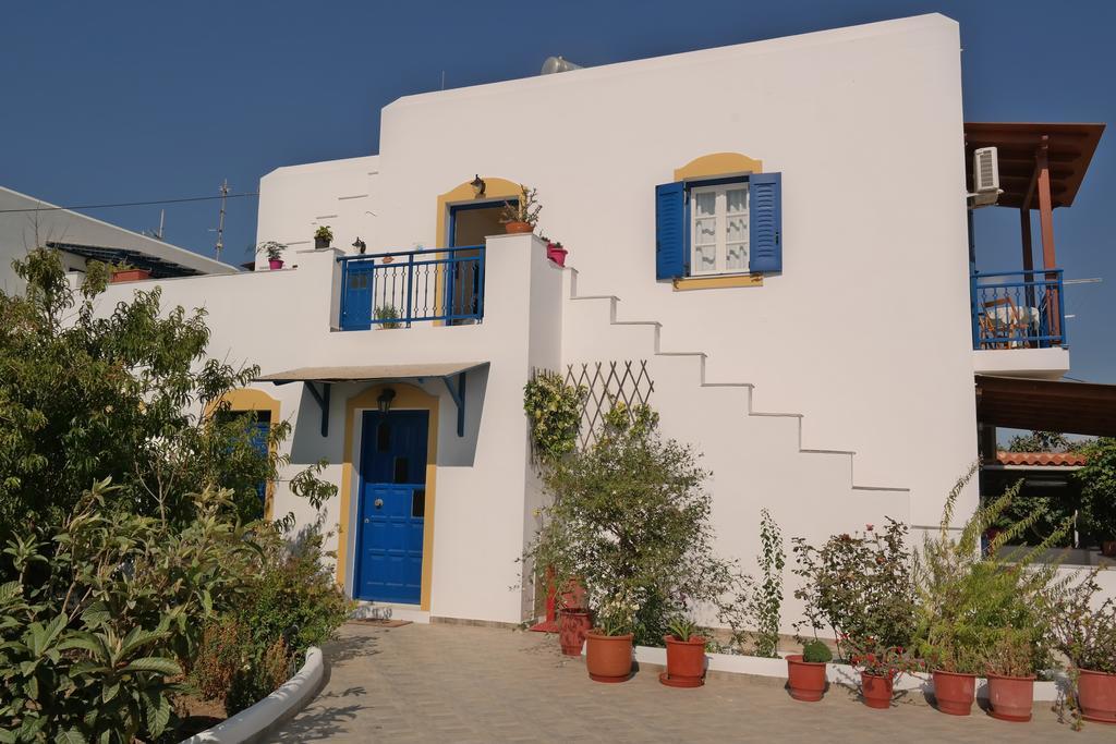 Mina'S Studios In Naxos Island Агиос-Прокопиос Экстерьер фото